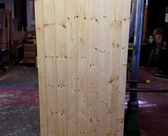 Barn door